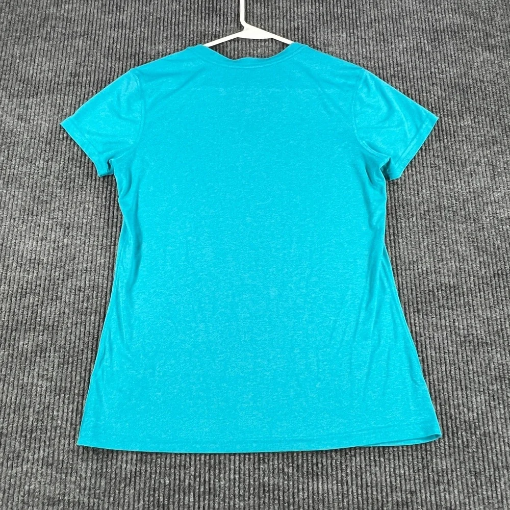 Nike shirt womens